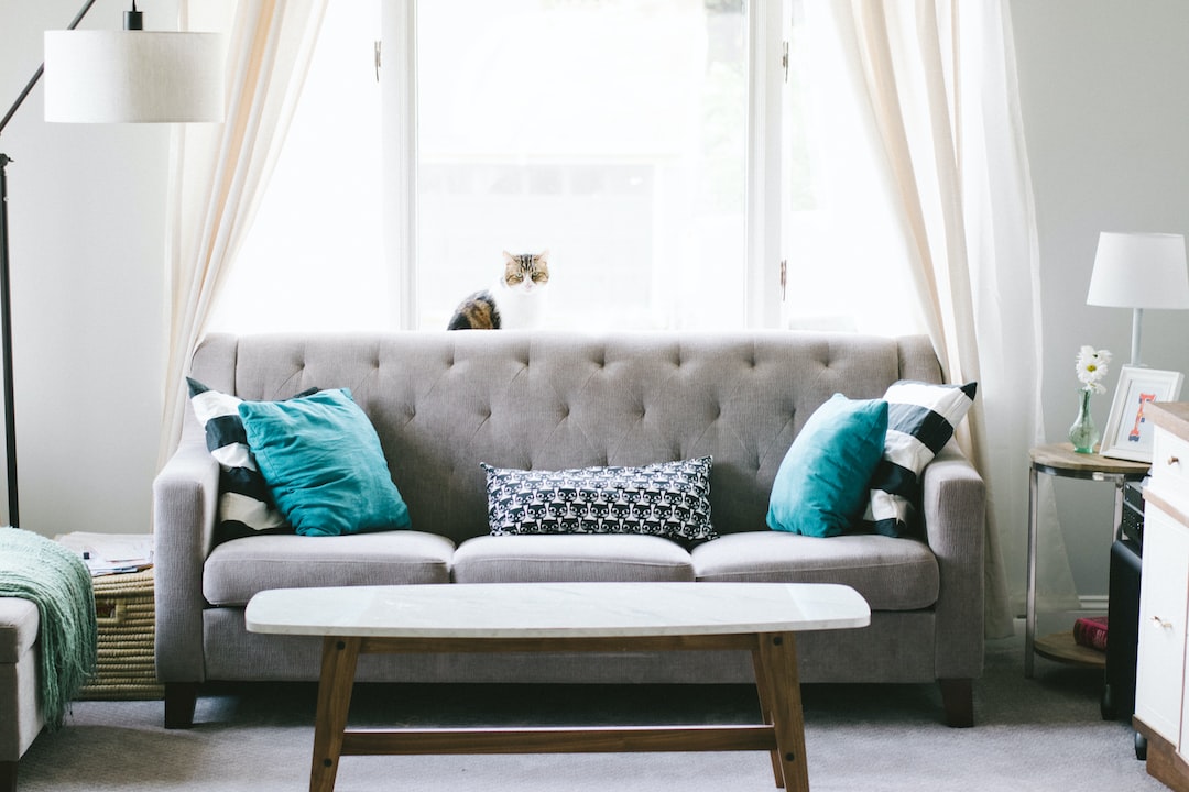 Sofa do salonu – Twój idealny mebel do relaksu i stylowego wystroju
