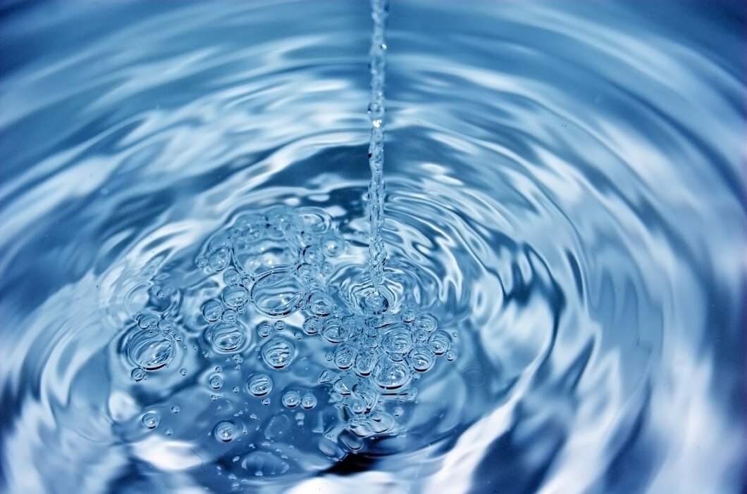 Jak ekologiczne rozwiązania do oczyszczania wody mogą przyczynić się do oszczędności i ochrony środowiska?