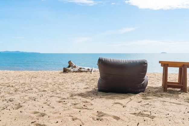 Jak wybrać idealny leżak plażowy – poradnik dla wymagających klientów