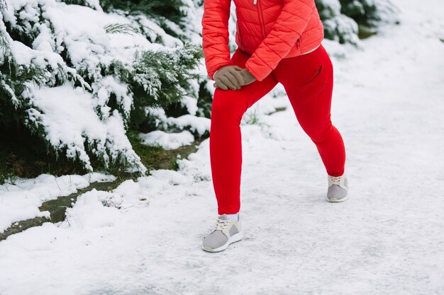 Jak dobrać idealne buty sportowe na chłodniejsze dni?