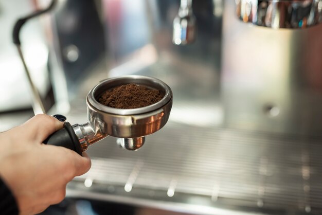 Sekrety idealnego espresso: Jak wybrać odpowiednią mieszankę ziaren