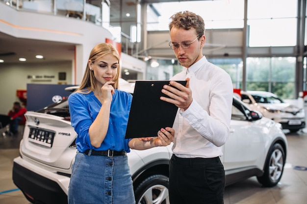 Jak działa leasing abonamentowy SimplyDrive i dlaczego warto go rozważyć?